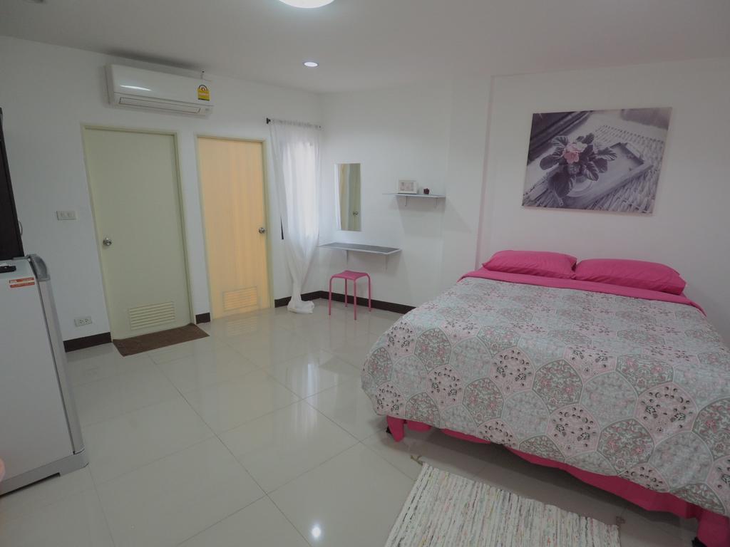 Banmeesukko Bed and Breakfast Phitsanulok Eksteriør billede