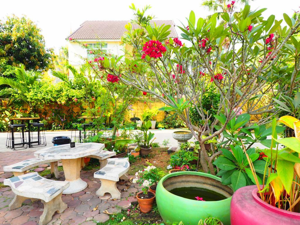 Banmeesukko Bed and Breakfast Phitsanulok Eksteriør billede